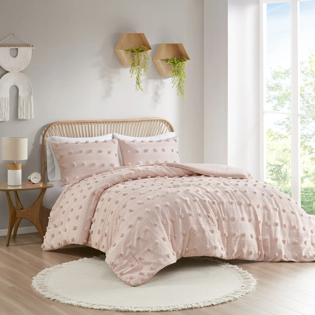 King/Cal King Clip Jacquard Comforter Set